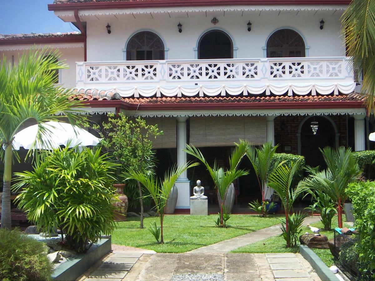 נגומבו Ayubowan Guesthouse מראה חיצוני תמונה
